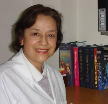 Dr. Esperanza Morales